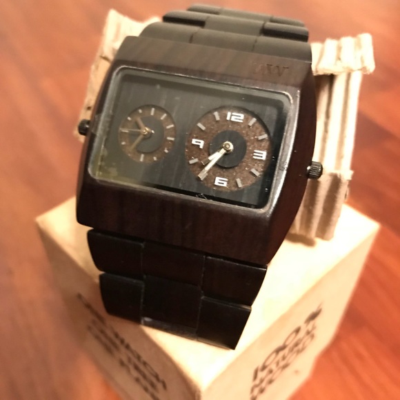 WeWOOD Other - 🎉GREAT FATHERS GIFT 🎉WeWOOD Dual Face Wood Watch